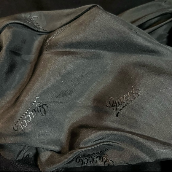 *SOLD* Gucci Vintage 1970’s Wool Blend Button Neck Back Pleated Hem Dress 40 - Picture 11 of 16